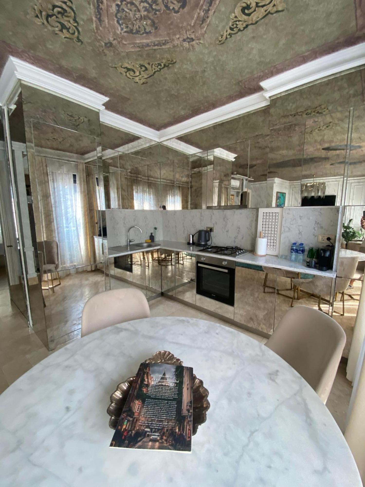 Ab Residences -Cihangir Luxury Antique Apartment 이스탄불 외부 사진